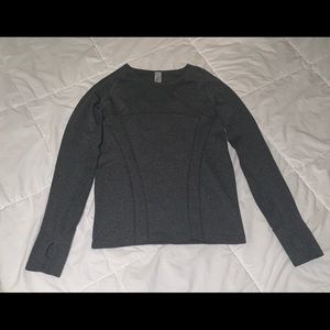 dark grey ivivva athletic long sleeved shirt